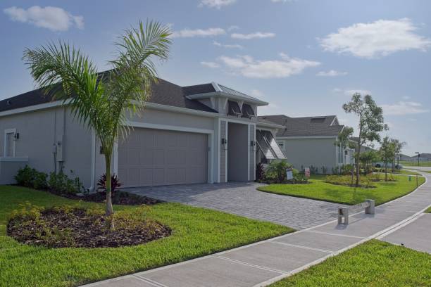 Best Residential Paver Driveway  in Farngton, MI