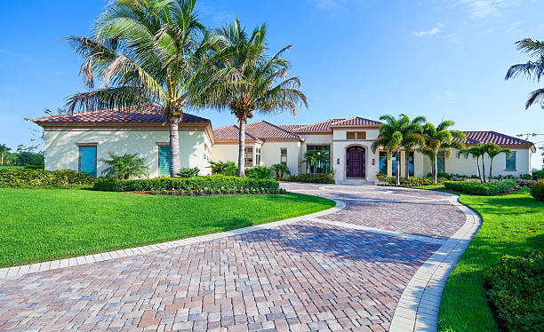 Best Driveway Pavers Near Me  in Farngton, MI